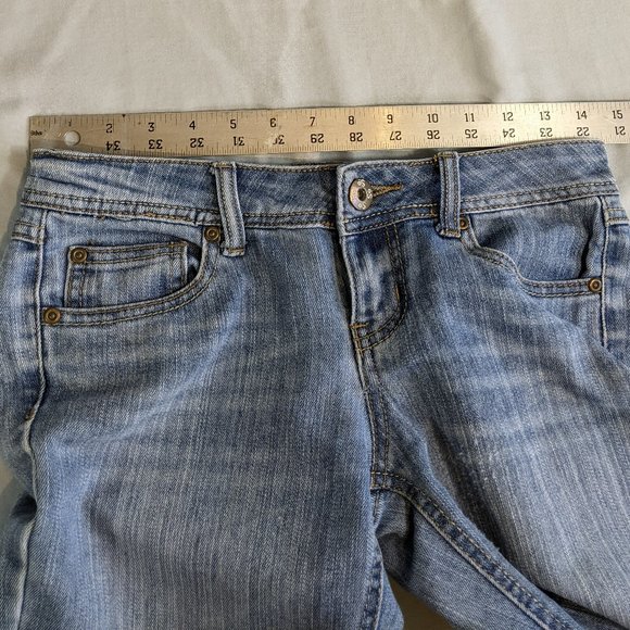 So “Wear It Declare It” Jeans in Aquarius wash. size 1! EUC! - Picture 6 of 13